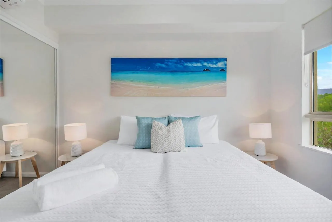 Linaria Lakes - Resort Style Living Cairns Apartman